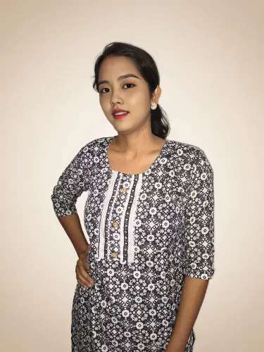 Women's ethnic wear cotton kurta set.webp