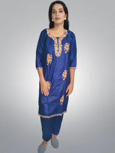 Women's embroidery solid kurta with pant set