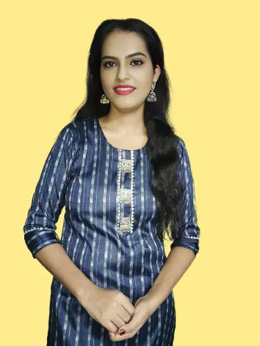 Ladies Fashionable Kurtis with Front Square Designs